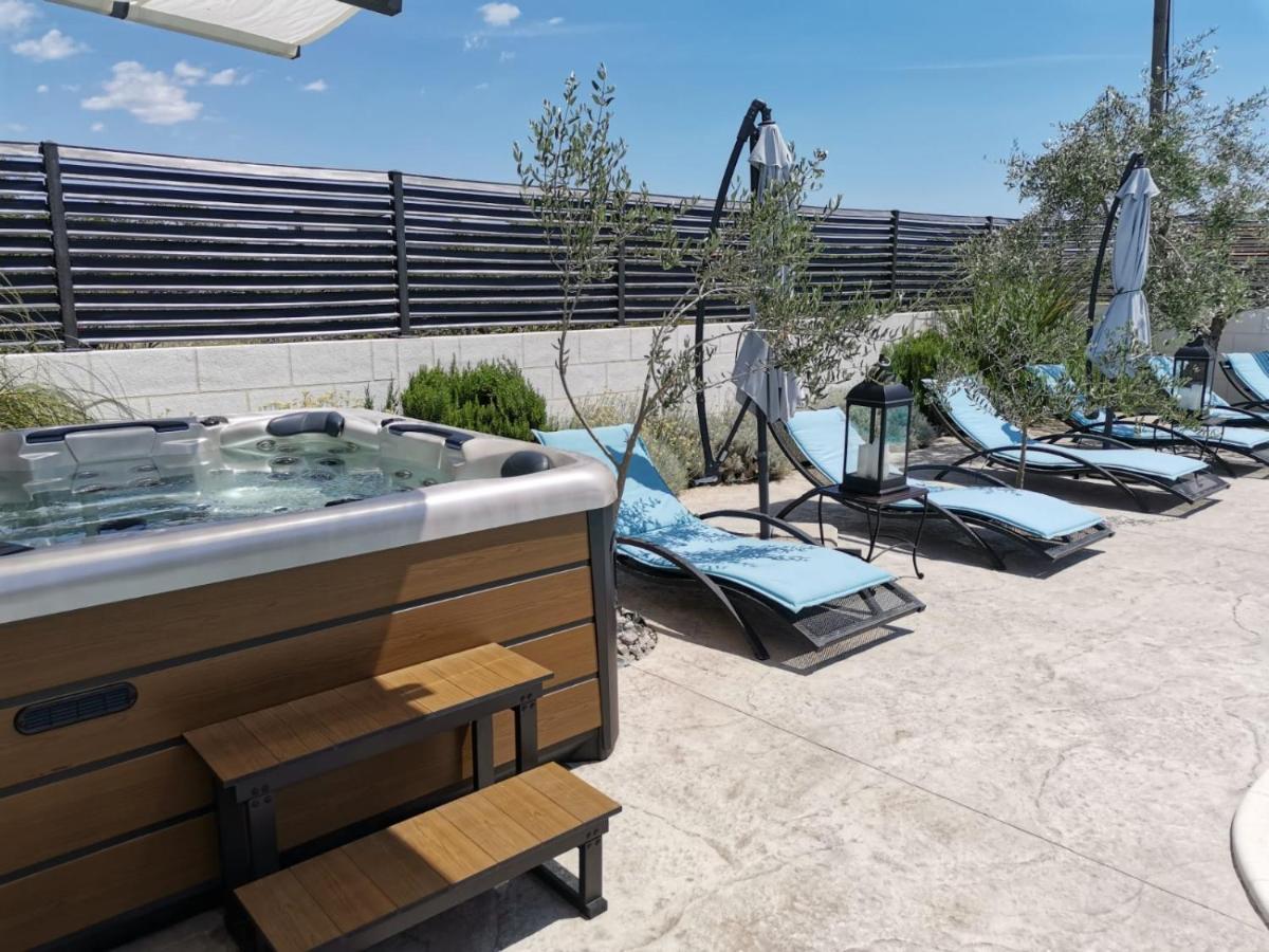Deluxe Apartman Porto Trogir Luaran gambar