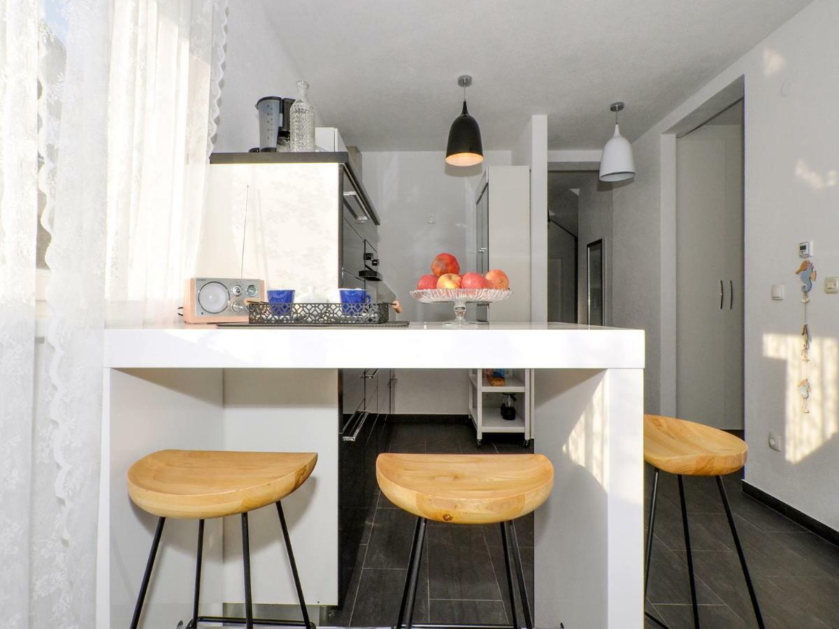 Deluxe Apartman Porto Trogir Luaran gambar