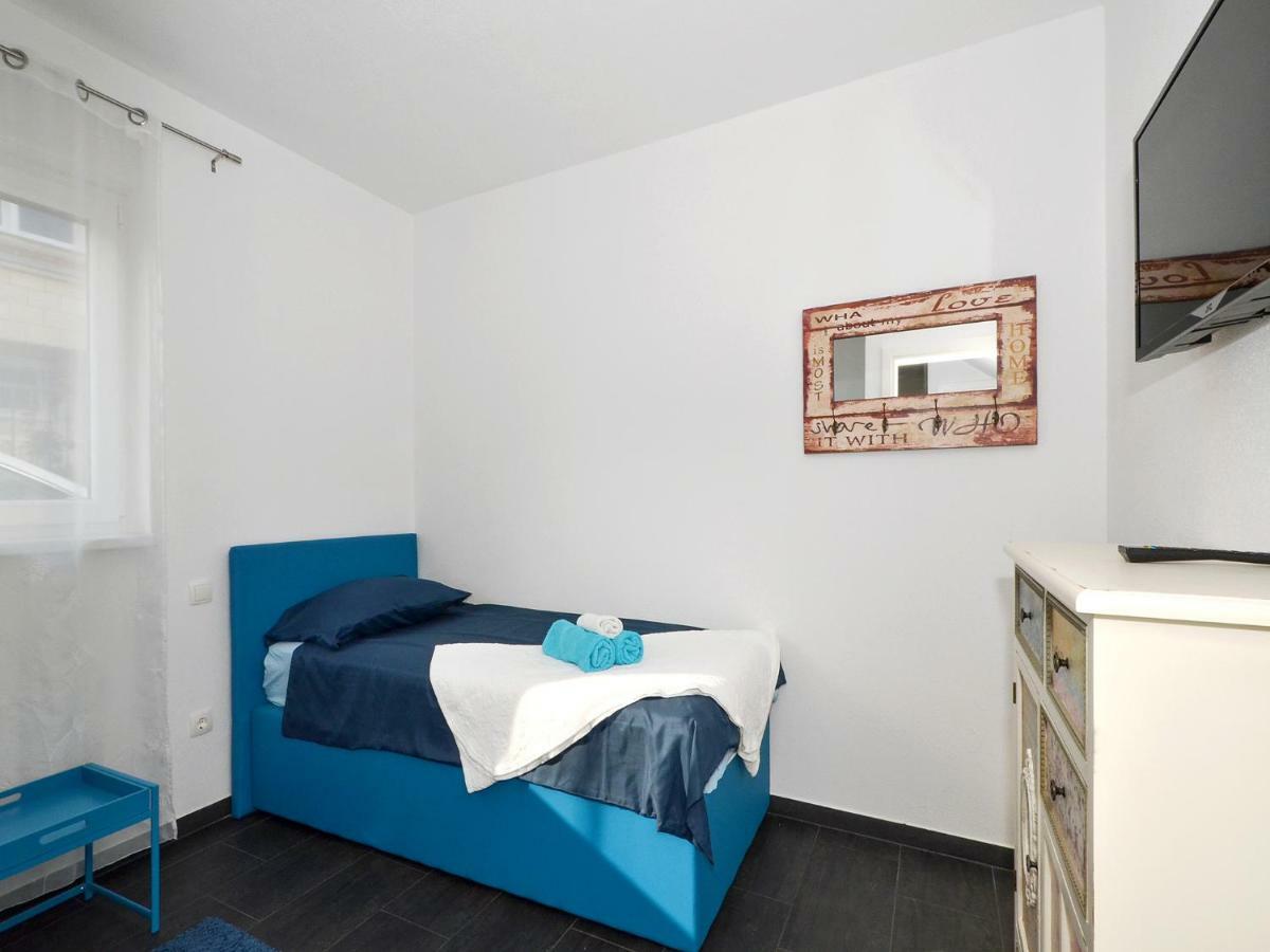 Deluxe Apartman Porto Trogir Luaran gambar