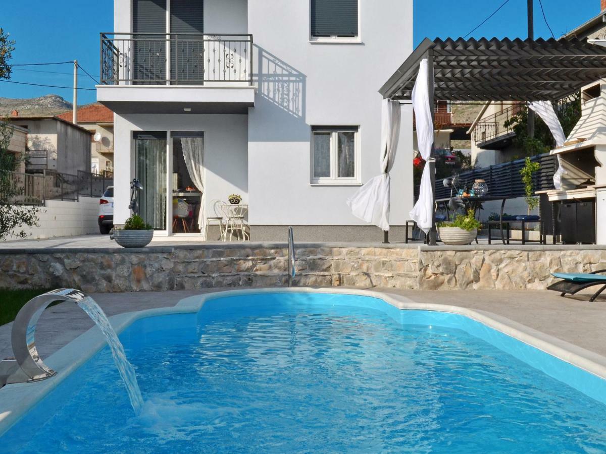 Deluxe Apartman Porto Trogir Luaran gambar