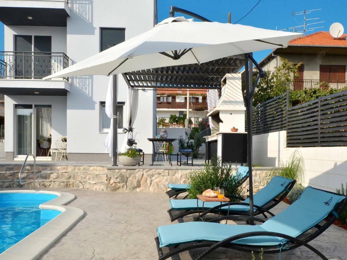 Deluxe Apartman Porto Trogir Luaran gambar