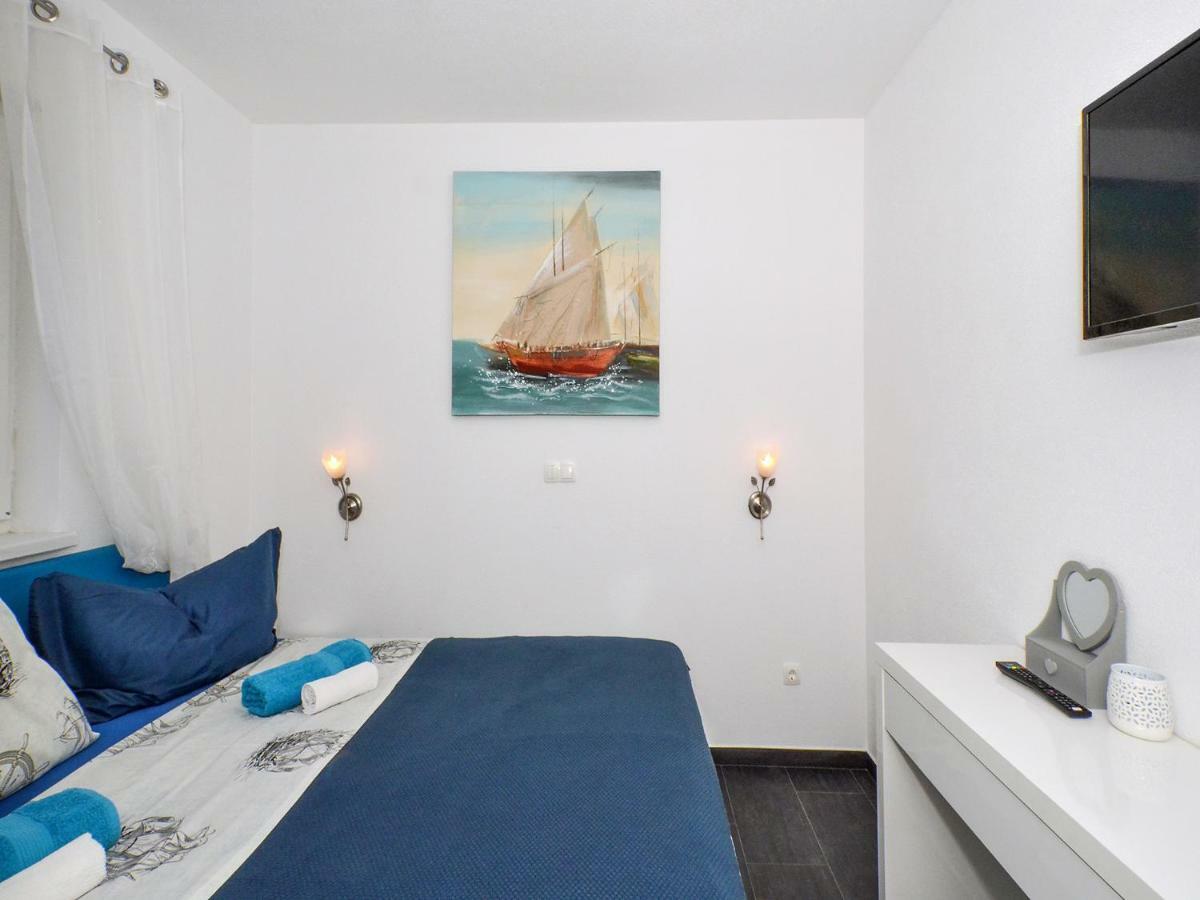 Deluxe Apartman Porto Trogir Luaran gambar