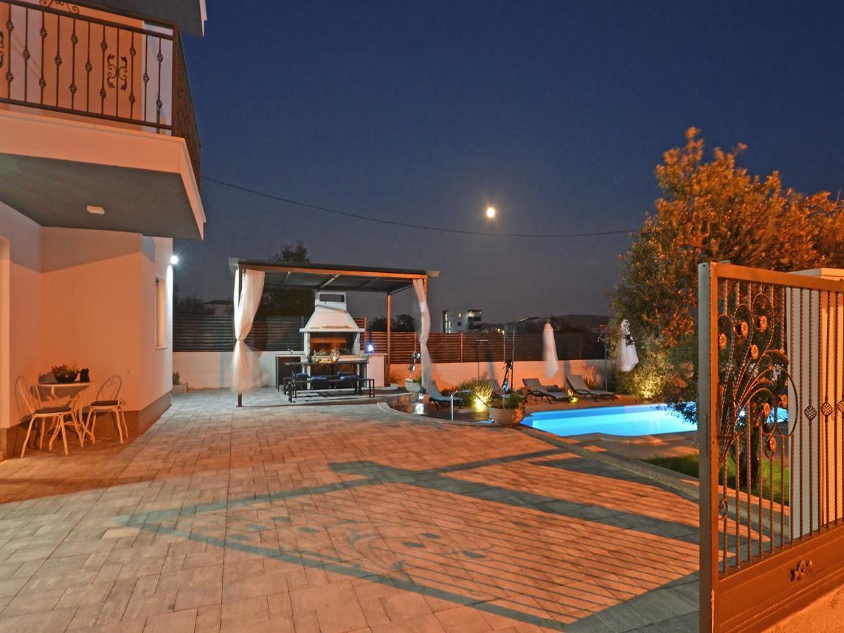 Deluxe Apartman Porto Trogir Luaran gambar